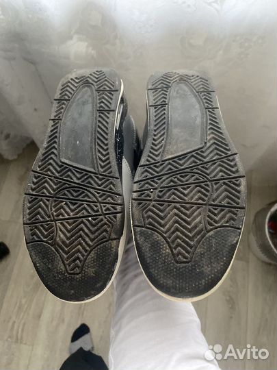 Кроссовки зимние женские 37.5 38