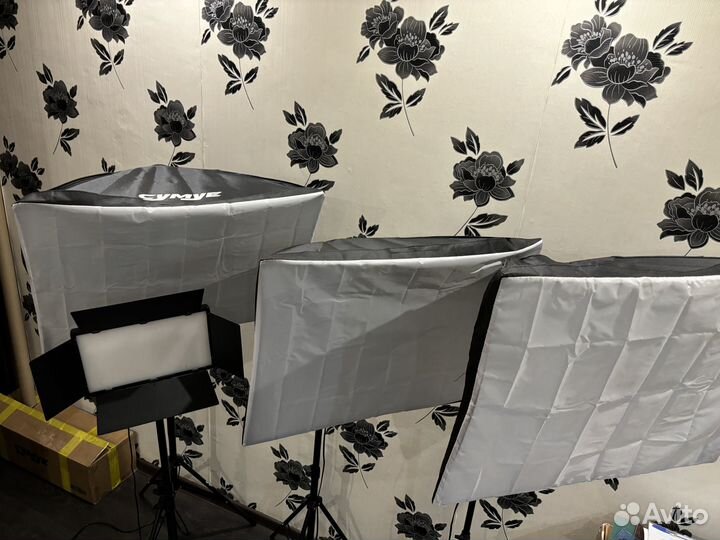 Софтбокс 50х70 см, усиленный штатив, LED кукуруза