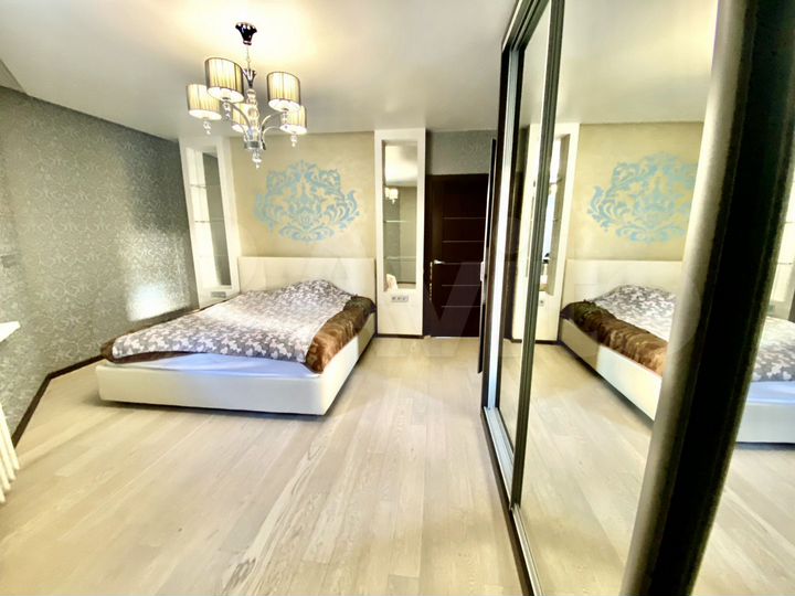 3-к. квартира, 98,5 м², 4/9 эт.