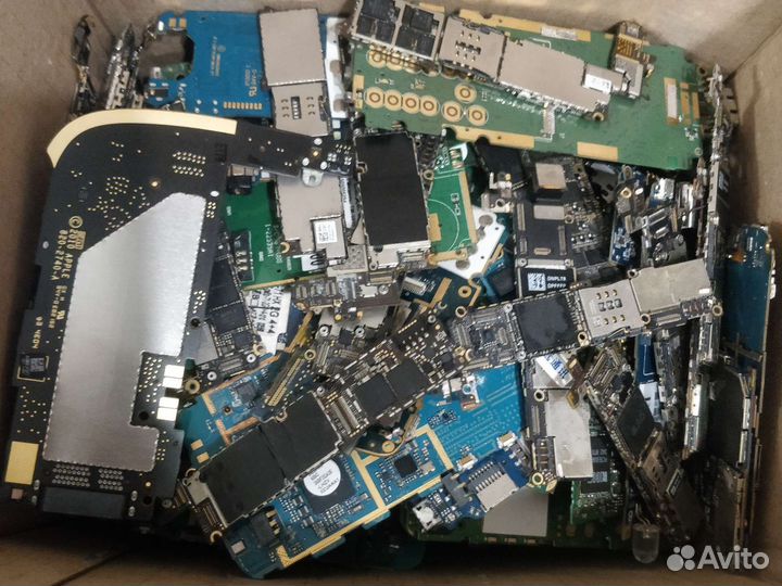 Платы от телефонов 200 шт