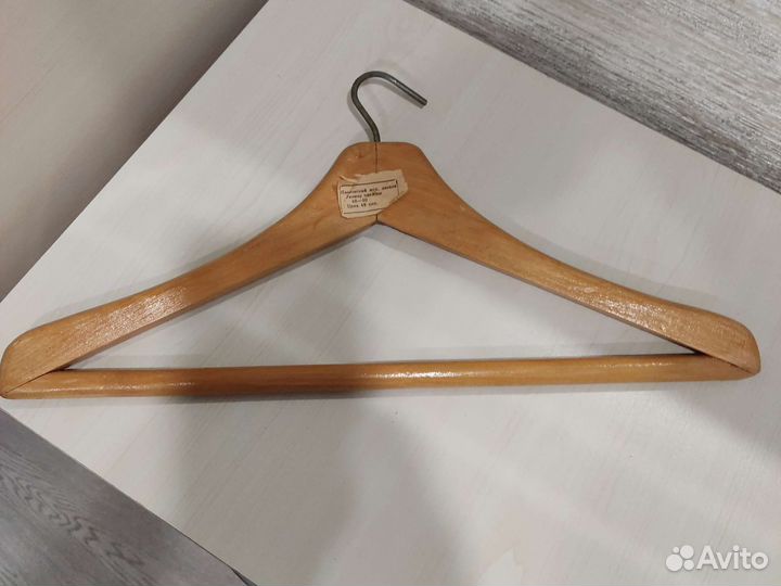 Вешалки плечики деревянные СССР