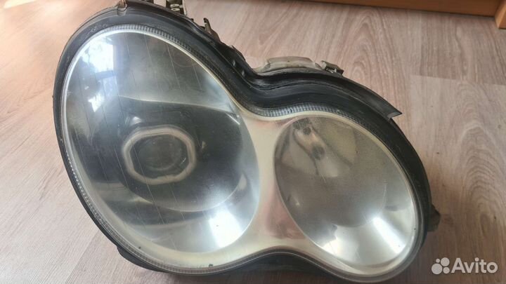 Фара mercedes c w203