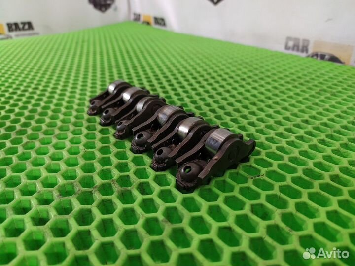 Рокер клапана