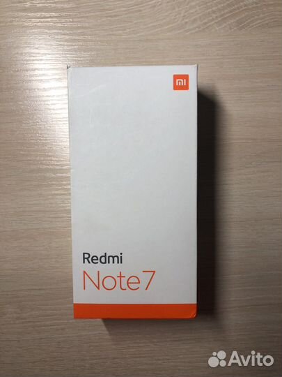 Xiaomi Redmi 7, 3/32 ГБ