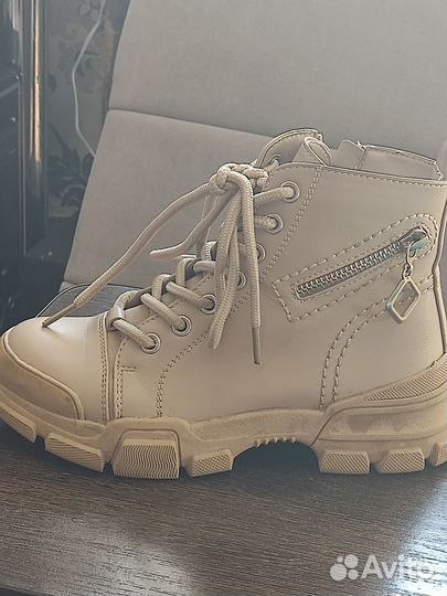 Ботинки для девочки