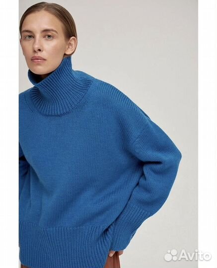 Синий свитер Studio 29