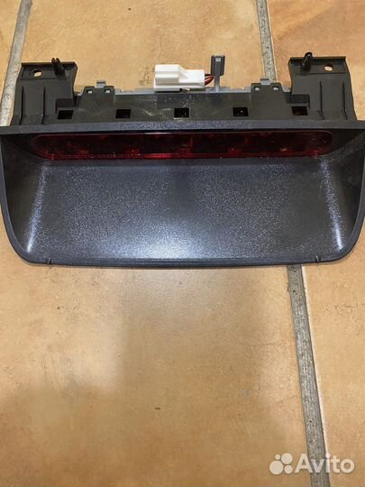 Задний фонарь правый оригинал