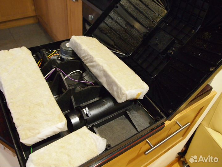 Bang Olufsen RL 60.2 +стойки