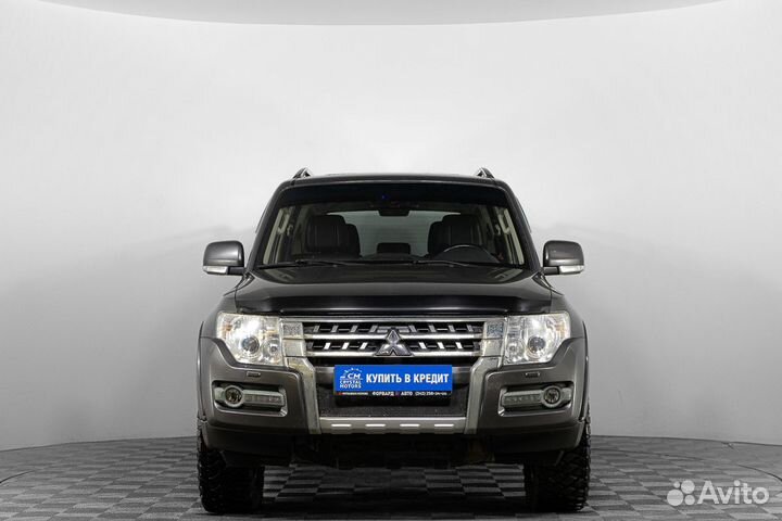 Mitsubishi Pajero 3.2 AT, 2012, 181 103 км