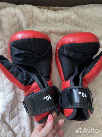 Перчатки боксерские