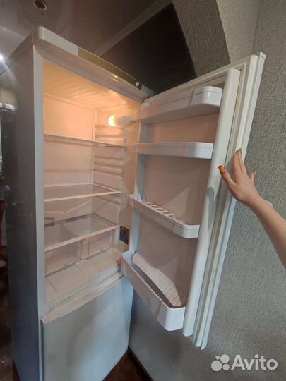 Холодильник
