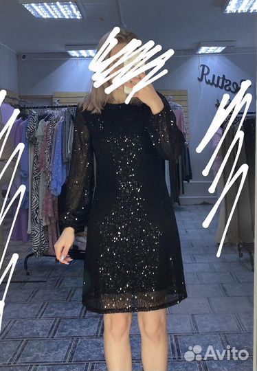 Вечернее платье с пайетками 42