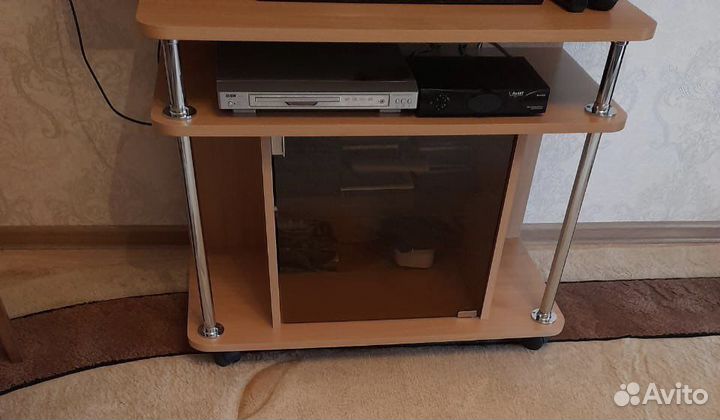 Тумба под телевизор