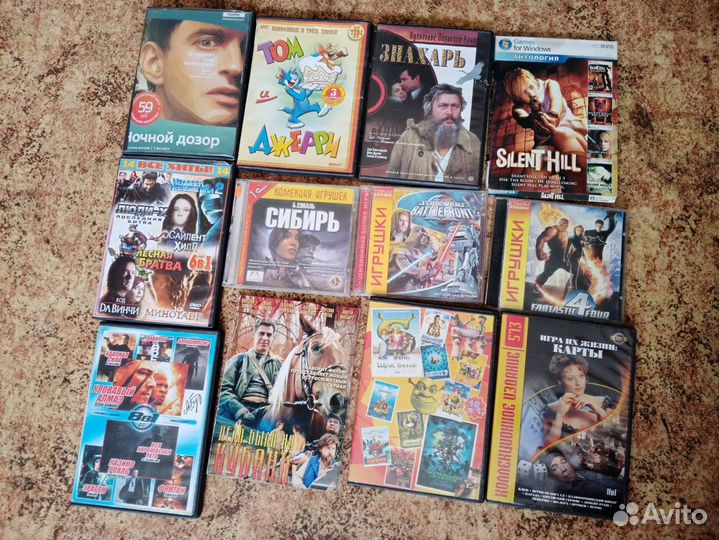 Dvd диски с мультфильмами,играми,фильмами