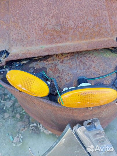 Повторитель Ниссан Серена с23