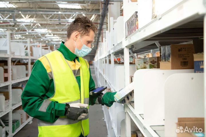 Кладовщик комплектовщик