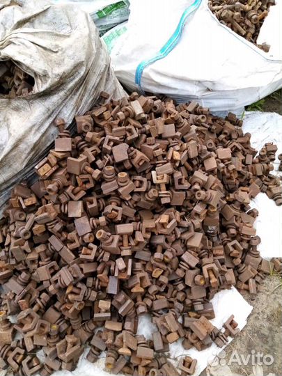 Болт клеммный в сборе б/у