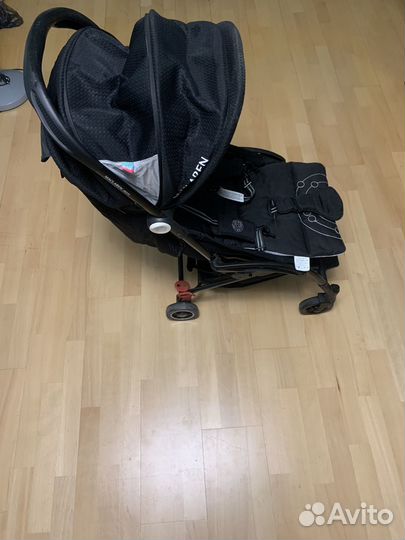 Прогулочная коляска maclaren