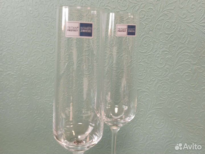 Бокалы для шампанского