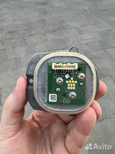 Светодиодный модуль левой фары Mercedes