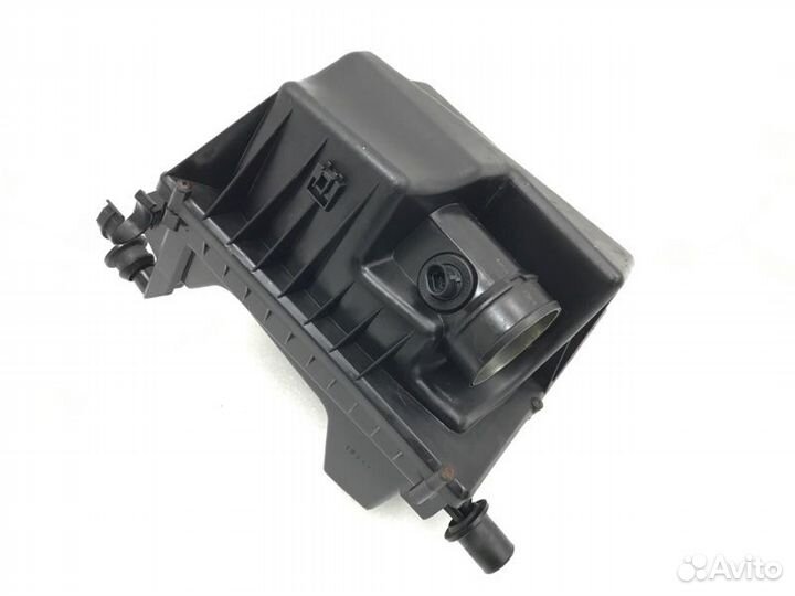 Корпус воздушного фильтра Chevrolet Cruze 1 1.8