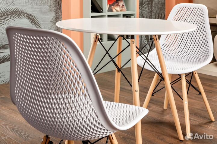 Стол обеденный eames DSW 80х80х72 белый