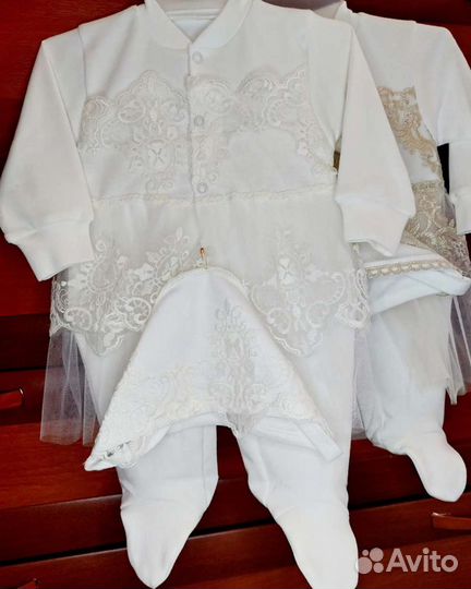 Комплекты на выписку для девочки