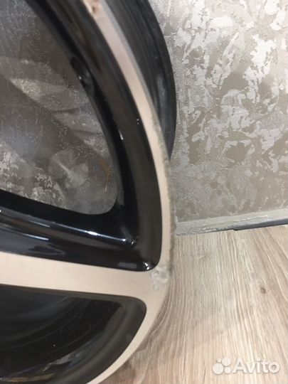 Диски на mercedes w218 r18