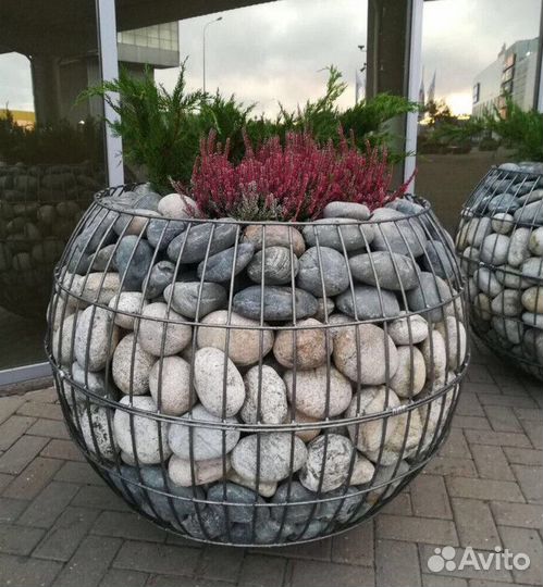 Садовая каркасная металлическая фигура