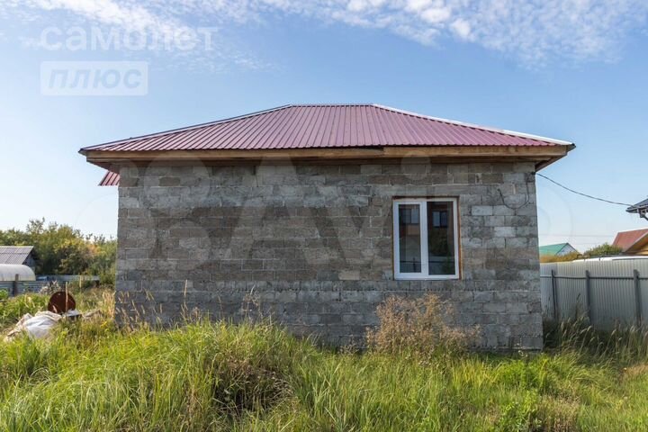 Дом 62 м² на участке 8,3 сот.