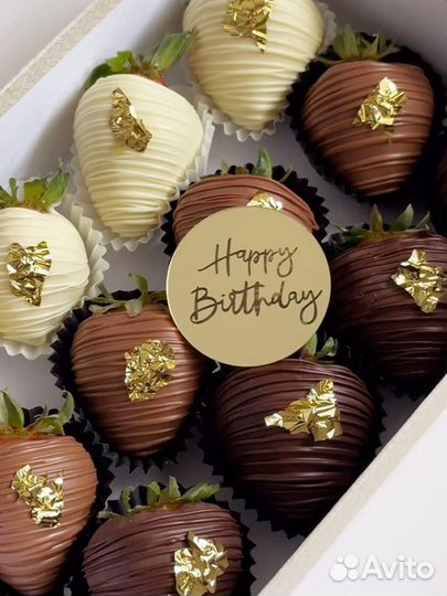 Клубника в шоколаде, подарок на 8 марта