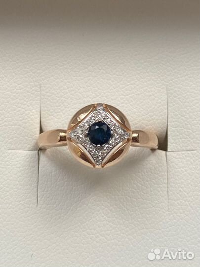 Золотое кольцо с сапфиром и бриллиантами