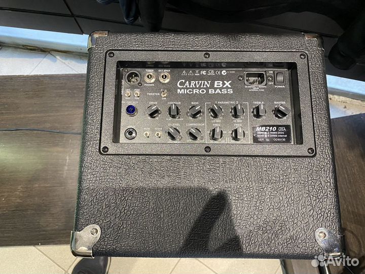 Carvin MB210 кабинет для бас гитары