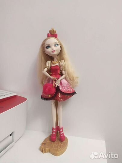 Кукла Эвер афтер хай Эппл Вайт