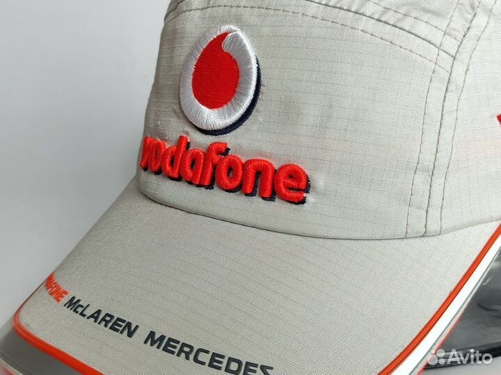 Бейсболка Vodafone 