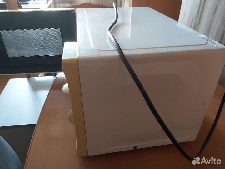 Микроволновая печь Midea