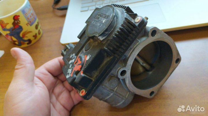 Дроссельная заслонка Infiniti Fx35