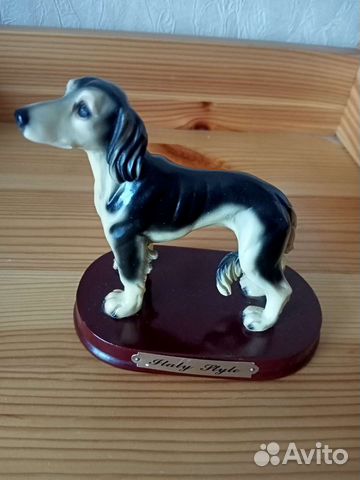 Статуэтка собаки