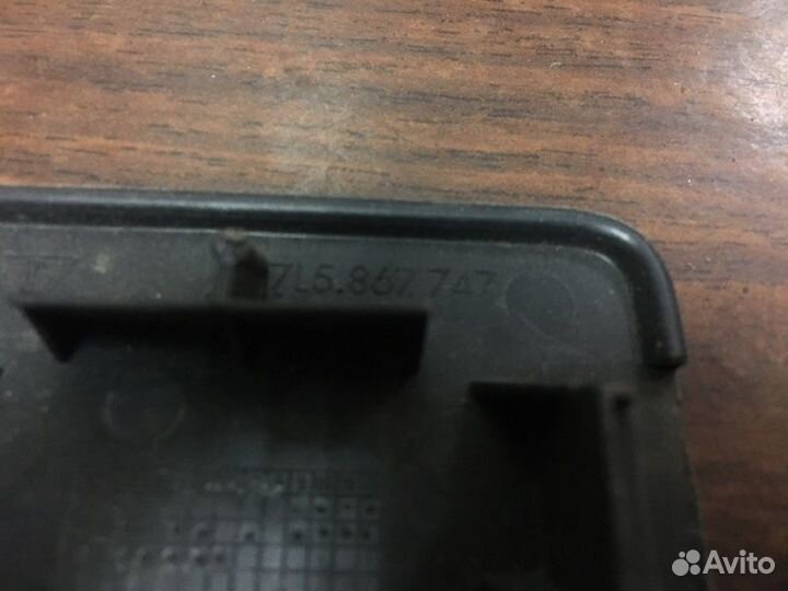 Заглушка в крышку багажника Porsche Cayenne 4.5 V8