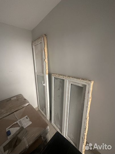 Пластиковые окна и дверь б/у