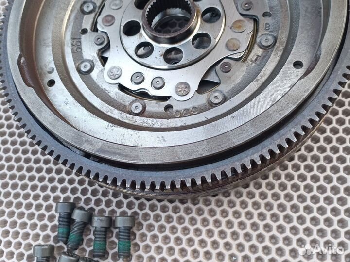 Маховик DQ500 06J105266AQ в идеале