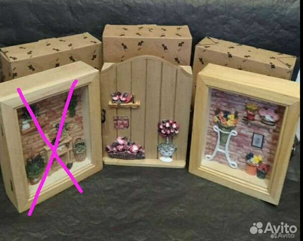 Ключницы в коробке новые