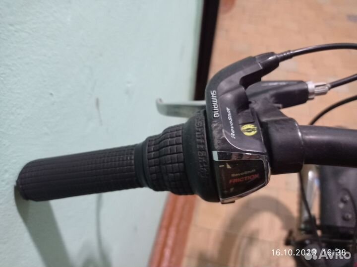 Велосипед горный подростковый