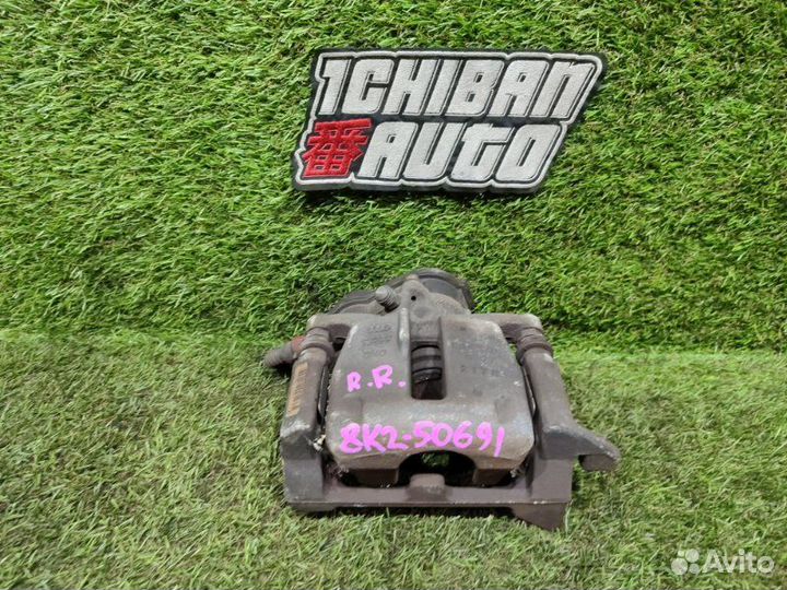 Суппорт задний правый Audi A4 8K2 caeb 2011