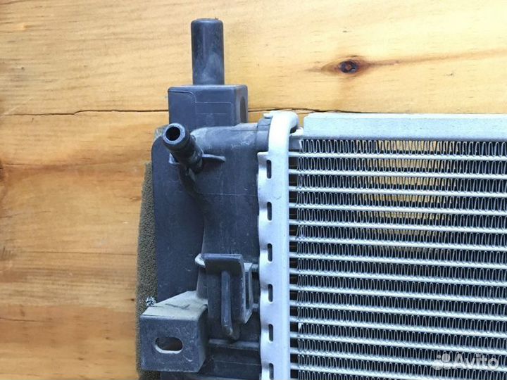 Радиатор двигателя Mazda Axela BL5FP zyve 2011