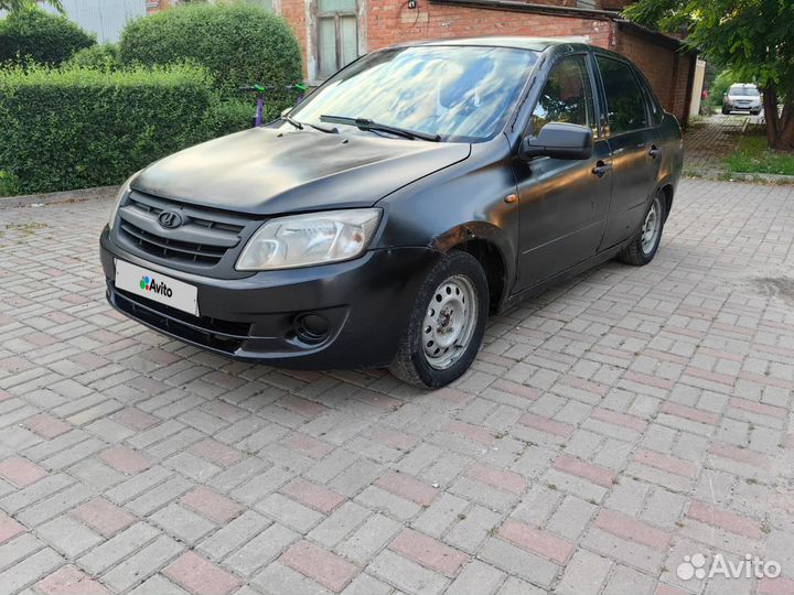 LADA Granta 1.6 МТ, 2012, 180 000 км