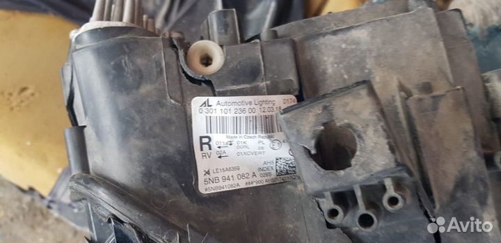 Фара фольксваген тигуан