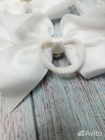 Бантики для волос белые новые