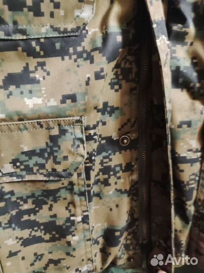 Жилет утепленный камуфлированный с карманами