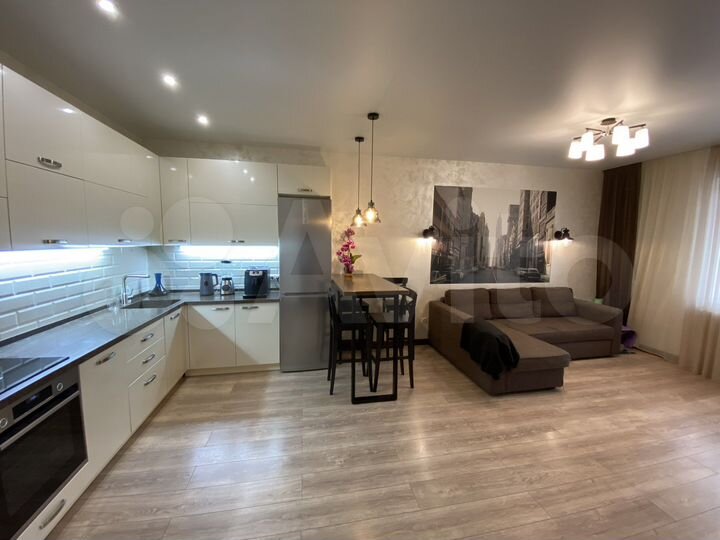 3-к. квартира, 65 м², 10/17 эт.
